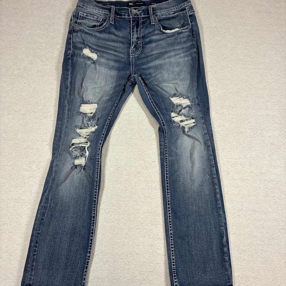 BKE Jake Straight Jeans Mens 34x30 Blue Medium Wash Denim Distressed Thrashed